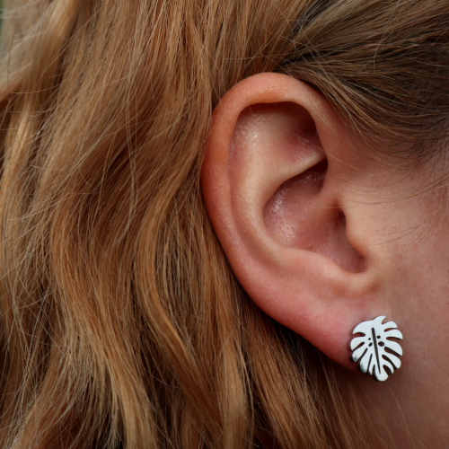 pendientes hoja tropical