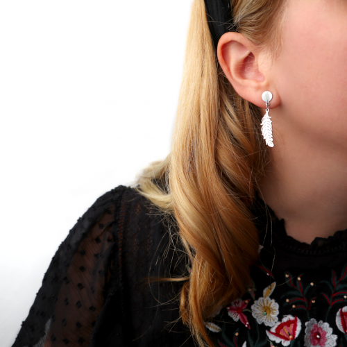 pendientes pluma